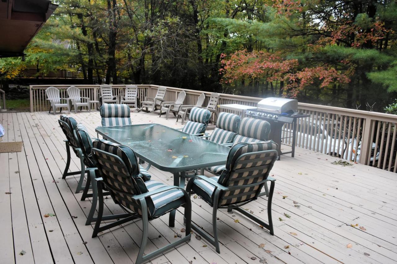 5 Bdr Cabin Game Rm Large Deck Fireplace Firetable Lake Harmony Bagian luar foto